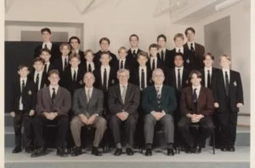 robin and choristers